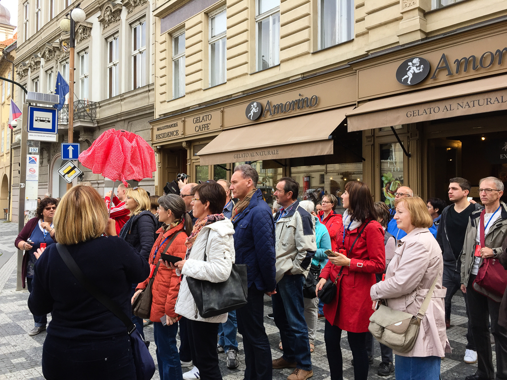 Team der kieferorthopädischen Praxis Iris Kaufhold in Prag